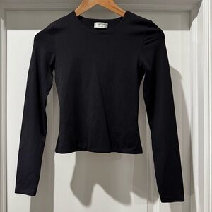 Aritzia Contour Black Long Sleeve Second Skin Fitted Top S Minimalist Capsule